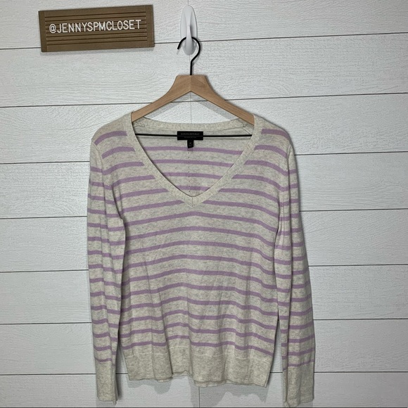 Banana Republic Sweaters - Banana Republic Medium V Neck Sweater